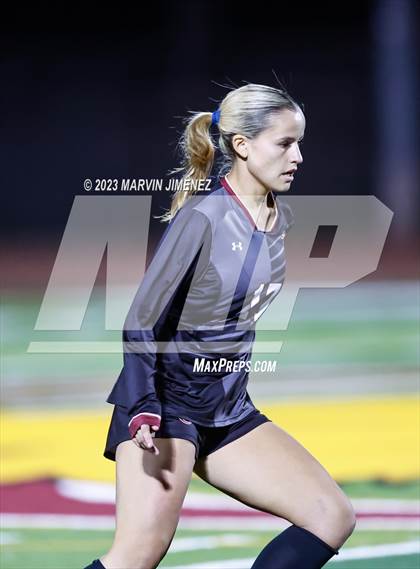 Thumbnail 2 in Oaks Christian vs Royal photogallery.