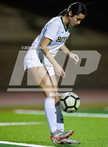 Thumbnail 1 in Oaks Christian vs Royal photogallery.
