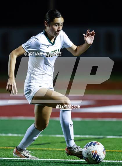 Thumbnail 3 in Oaks Christian vs Royal photogallery.
