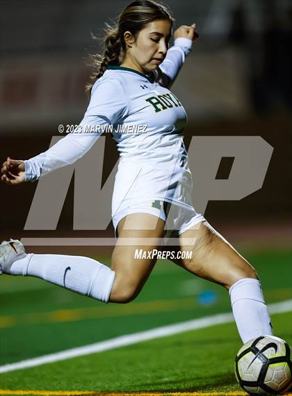 Thumbnail 1 in Oaks Christian vs Royal photogallery.