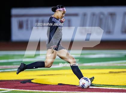 Thumbnail 2 in Oaks Christian vs Royal photogallery.