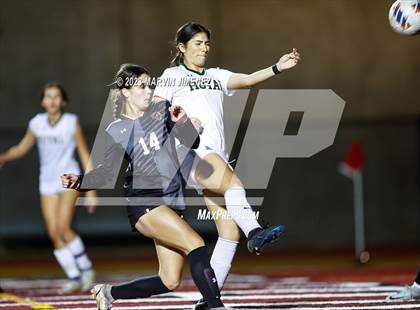 Thumbnail 3 in Oaks Christian vs Royal photogallery.