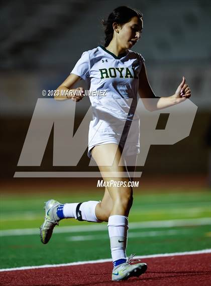 Thumbnail 1 in Oaks Christian vs Royal photogallery.