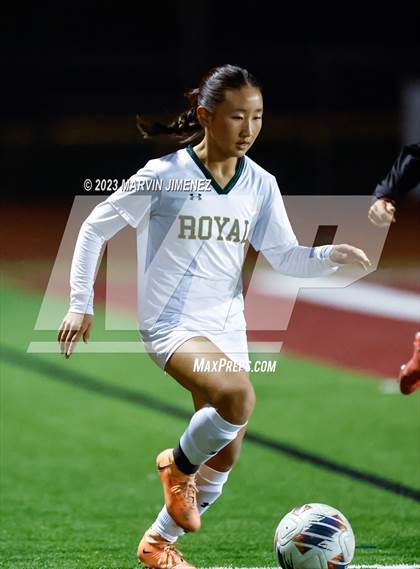 Thumbnail 2 in Oaks Christian vs Royal photogallery.