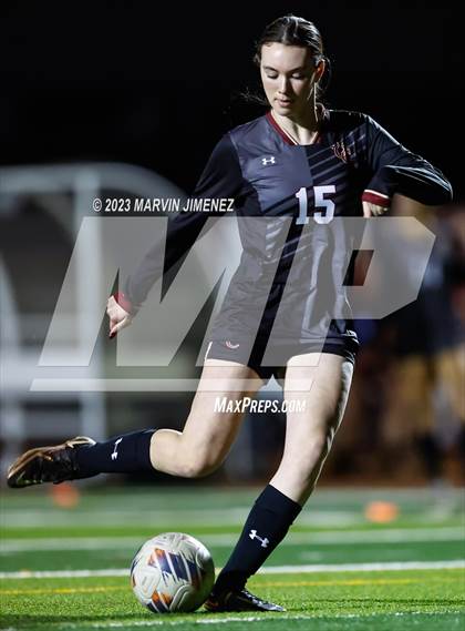 Thumbnail 1 in Oaks Christian vs Royal photogallery.