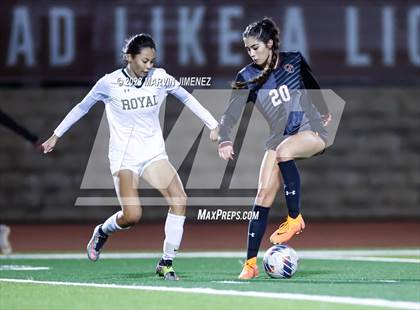 Thumbnail 2 in Oaks Christian vs Royal photogallery.