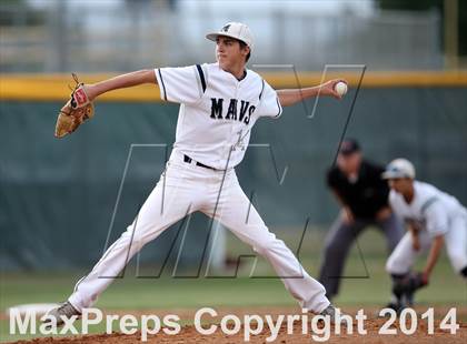 Thumbnail 3 in Bowie vs. McNeil photogallery.