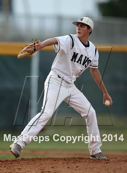 Thumbnail 3 in Bowie vs. McNeil photogallery.