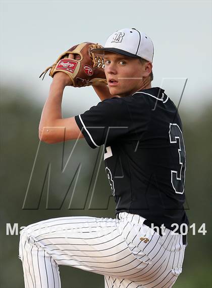Thumbnail 2 in Bowie vs. McNeil photogallery.