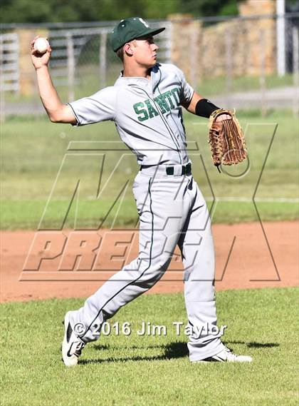 Thumbnail 3 in Lipan @ Santo photogallery.