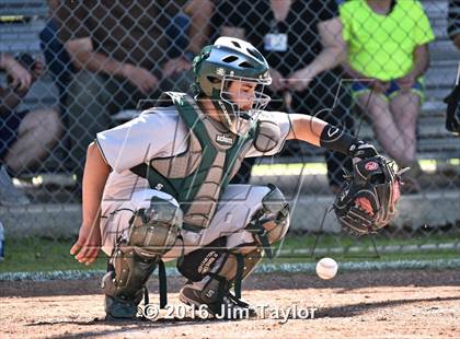 Thumbnail 3 in Lipan @ Santo photogallery.