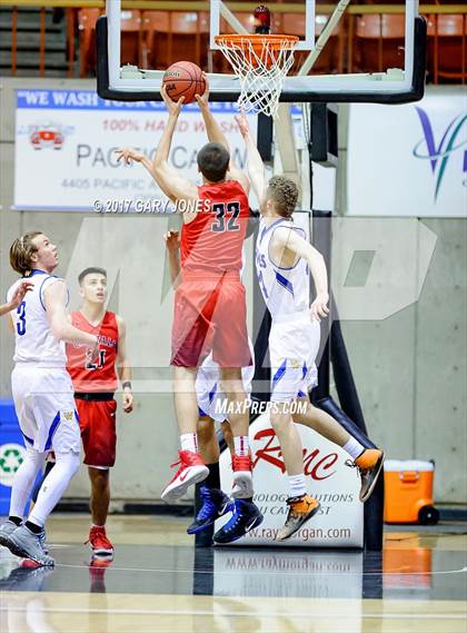 Thumbnail 2 in Sacramento Waldorf vs Sacramento Adventist (CIF SJS D6 Final) photogallery.