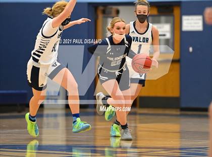Thumbnail 2 in Columbine @ Valor Christian photogallery.