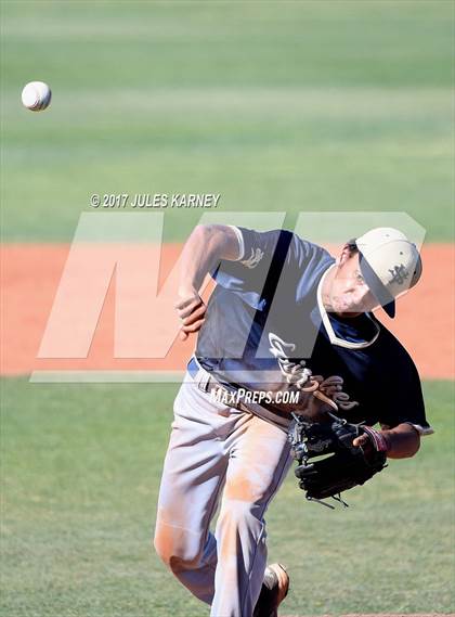 Thumbnail 3 in Bishop Gorman vs. Spring Valley photogallery.