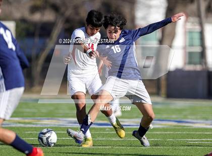 Thumbnail 3 in Ranchview vs. Progreso (Sulphur Springs 4A Elite Tournament) photogallery.