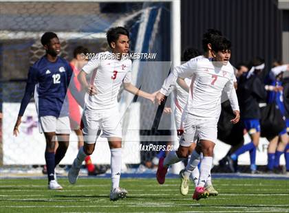 Thumbnail 2 in Ranchview vs. Progreso (Sulphur Springs 4A Elite Tournament) photogallery.