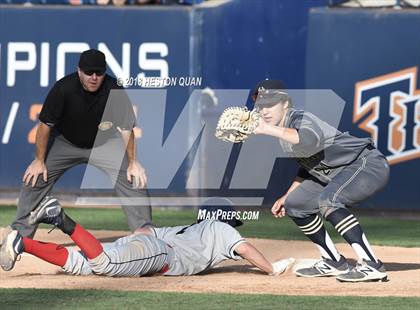 Thumbnail 1 in Yucaipa vs. Beckman (CIF-SS D2 Final) photogallery.