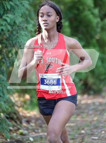 Thumbnail 2 in Nassau Class III Championship photogallery.