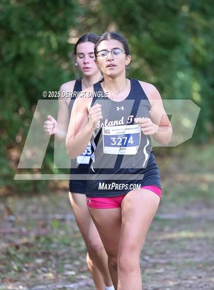 Thumbnail 3 in Nassau Class III Championship photogallery.