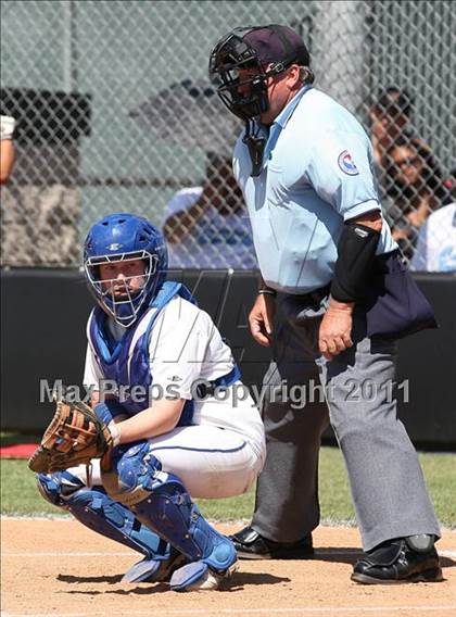 Thumbnail 3 in Carson vs. El Camino Real (CIF LACS Final) photogallery.
