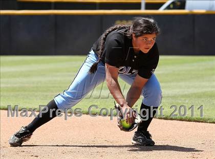 Thumbnail 1 in Carson vs. El Camino Real (CIF LACS Final) photogallery.