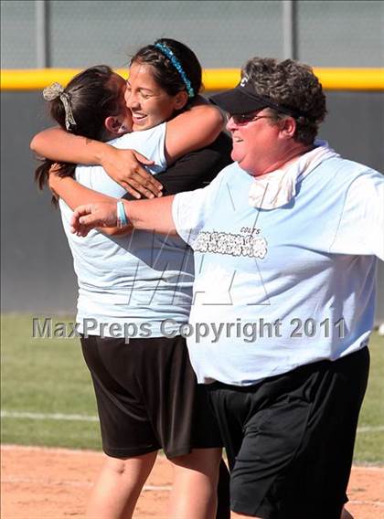Thumbnail 1 in Carson vs. El Camino Real (CIF LACS Final) photogallery.