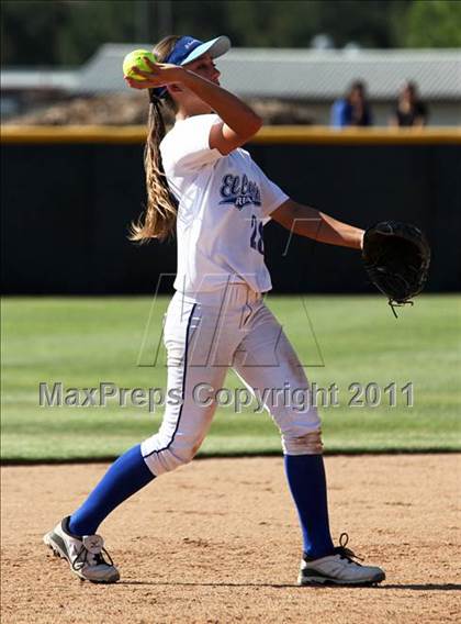Thumbnail 2 in Carson vs. El Camino Real (CIF LACS Final) photogallery.