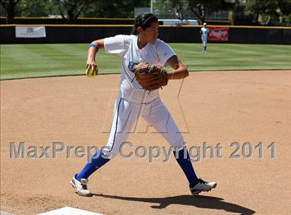 Thumbnail 3 in Carson vs. El Camino Real (CIF LACS Final) photogallery.