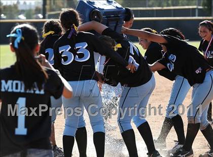 Thumbnail 3 in Carson vs. El Camino Real (CIF LACS Final) photogallery.