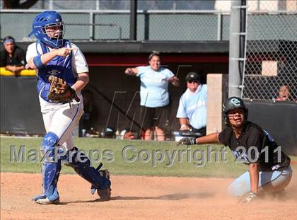 Thumbnail 2 in Carson vs. El Camino Real (CIF LACS Final) photogallery.