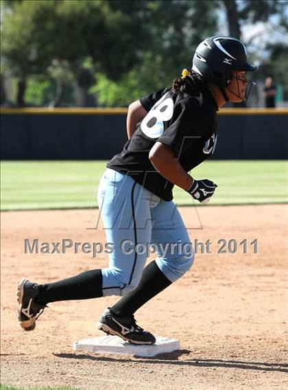 Thumbnail 3 in Carson vs. El Camino Real (CIF LACS Final) photogallery.
