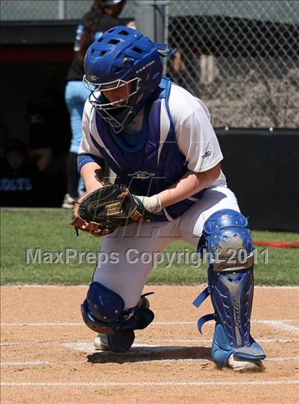 Thumbnail 1 in Carson vs. El Camino Real (CIF LACS Final) photogallery.