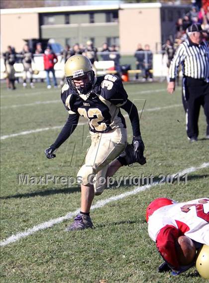 Thumbnail 3 in Niagara Catholic vs. Cardinal O'Hara photogallery.