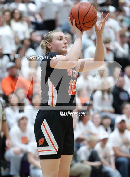 Thumbnail 2 in Portsmouth West vs. Wheelersburg (OHSAA D3 Regional Final) photogallery.