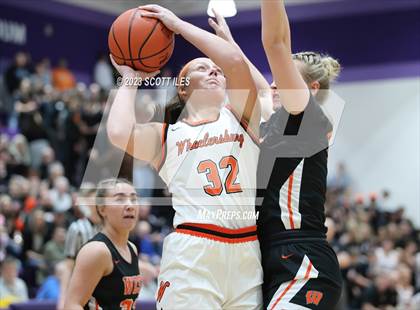 Thumbnail 3 in Portsmouth West vs. Wheelersburg (OHSAA D3 Regional Final) photogallery.