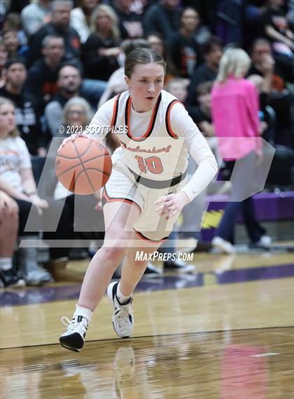 Thumbnail 2 in Portsmouth West vs. Wheelersburg (OHSAA D3 Regional Final) photogallery.