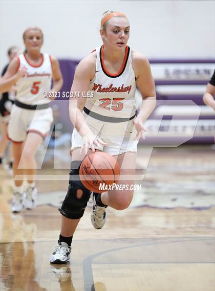 Thumbnail 2 in Portsmouth West vs. Wheelersburg (OHSAA D3 Regional Final) photogallery.