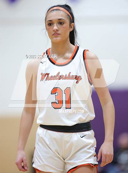Thumbnail 2 in Portsmouth West vs. Wheelersburg (OHSAA D3 Regional Final) photogallery.
