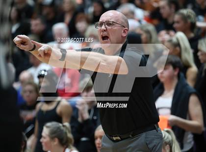 Thumbnail 2 in Portsmouth West vs. Wheelersburg (OHSAA D3 Regional Final) photogallery.