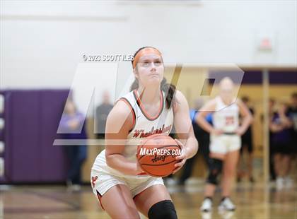 Thumbnail 3 in Portsmouth West vs. Wheelersburg (OHSAA D3 Regional Final) photogallery.