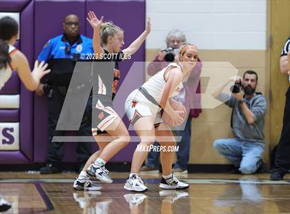 Thumbnail 1 in Portsmouth West vs. Wheelersburg (OHSAA D3 Regional Final) photogallery.