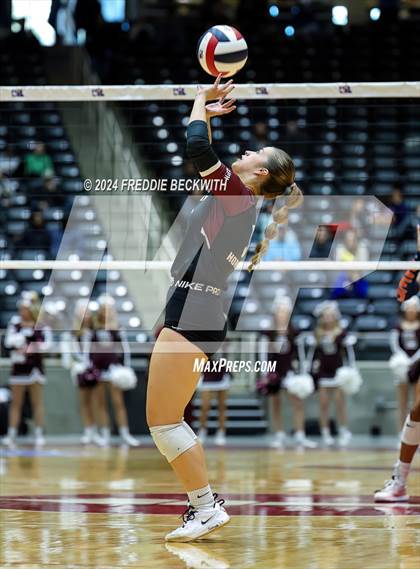 Thumbnail 2 in McKinney North vs. Flour Bluff (UIL 5A Volleyball Division I Final) photogallery.