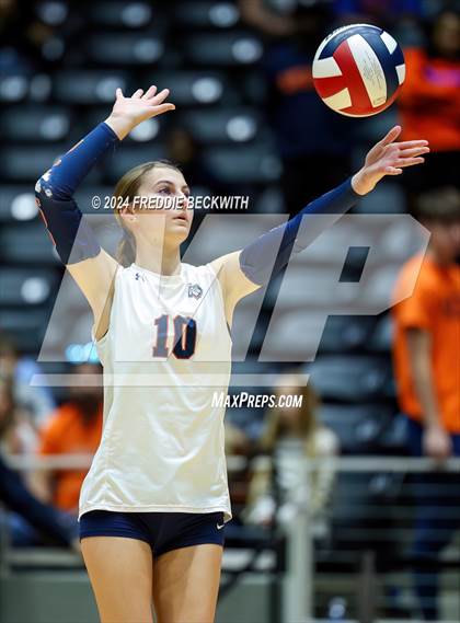 Thumbnail 3 in McKinney North vs. Flour Bluff (UIL 5A Volleyball Division I Final) photogallery.