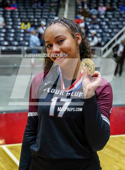Thumbnail 2 in McKinney North vs. Flour Bluff (UIL 5A Volleyball Division I Final) photogallery.