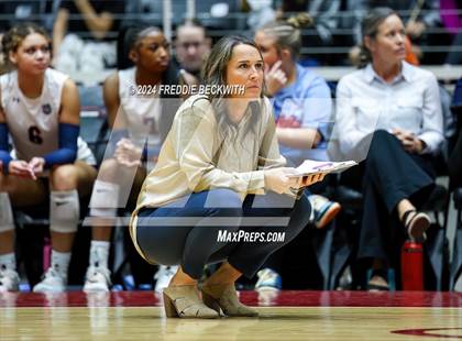 Thumbnail 1 in McKinney North vs. Flour Bluff (UIL 5A Volleyball Division I Final) photogallery.