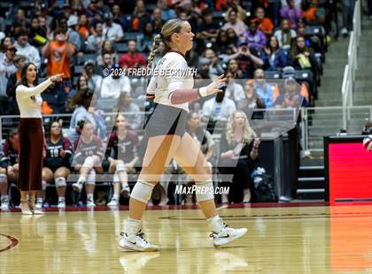 Thumbnail 2 in McKinney North vs. Flour Bluff (UIL 5A Volleyball Division I Final) photogallery.