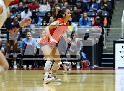 Thumbnail 3 in McKinney North vs. Flour Bluff (UIL 5A Volleyball Division I Final) photogallery.