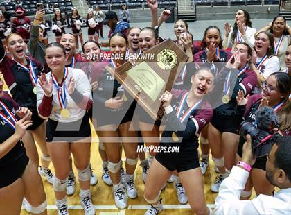 Thumbnail 2 in McKinney North vs. Flour Bluff (UIL 5A Volleyball Division I Final) photogallery.