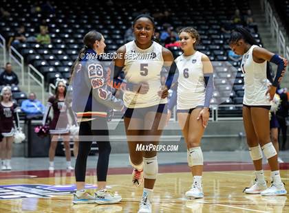Thumbnail 1 in McKinney North vs. Flour Bluff (UIL 5A Volleyball Division I Final) photogallery.