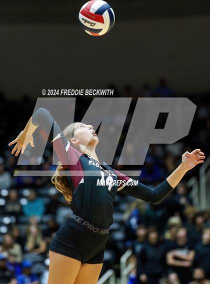 Thumbnail 2 in McKinney North vs. Flour Bluff (UIL 5A Volleyball Division I Final) photogallery.